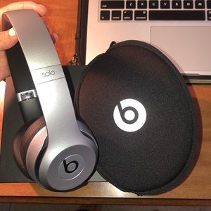 Beats Solo 2 Wireless Headphones NWT